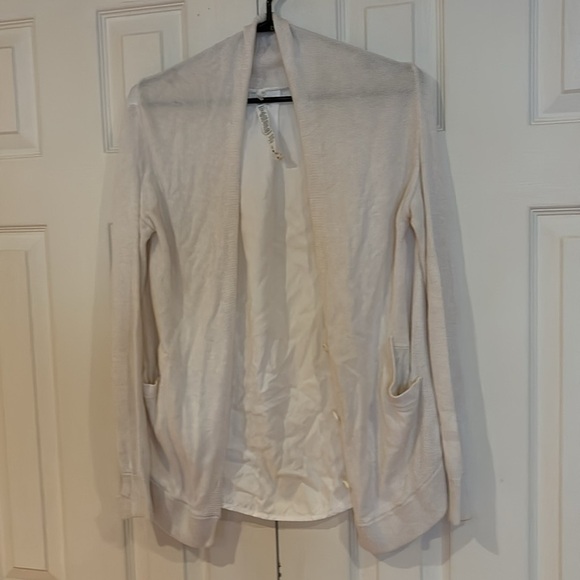Lululemon beige  cardigan with pockets Sz 4 - Picture 4 of 16